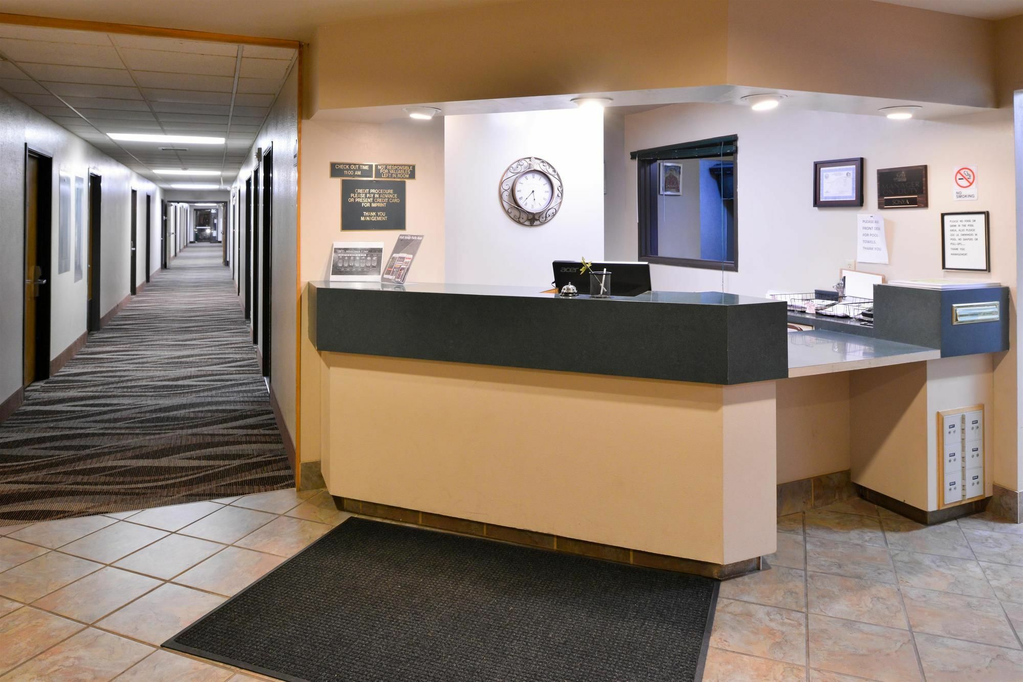 Baymont By Wyndham Sioux Falls North,I-29,Russell St, Airport Exterior foto