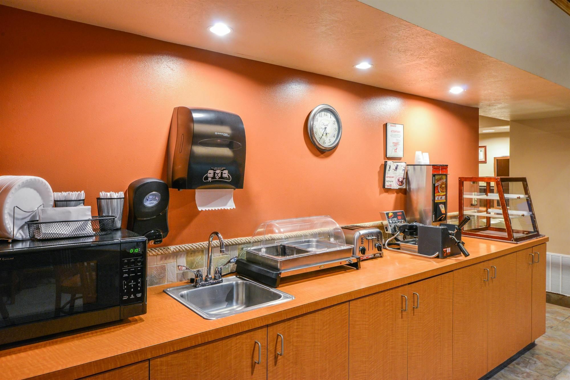 Baymont By Wyndham Sioux Falls North,I-29,Russell St, Airport Exterior foto